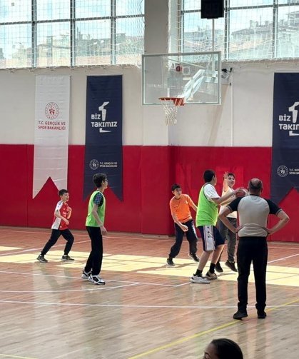 23 Nisan Kupası müsabakaları Niğde’de başladı