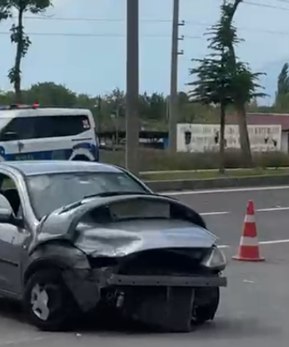 Bor’da 10 dakikada iki ayrı kaza, 3 yaralı!
