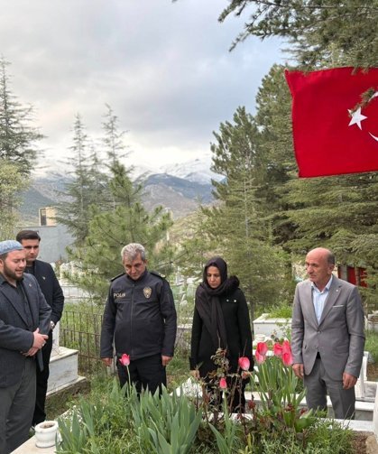 Şehit Ali Dilmen kabri başında dualarla anıldı