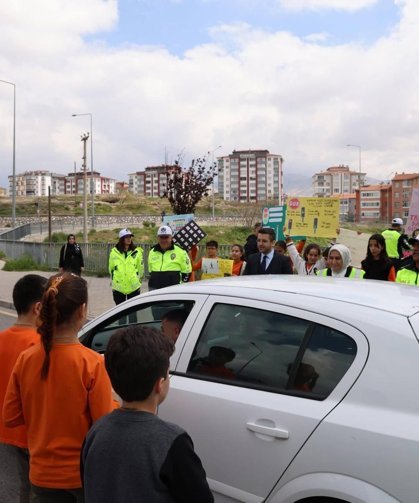 Niğde’de öğrencilere uygulamalı trafik eğitimi