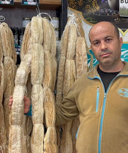 Niğde’de bayram öncesi sucuk içi mesaisi başladı