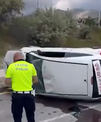 Niğde’de otomobil takla attı