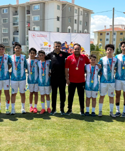 Analig’de bölge şampiyonu Niğde oldu