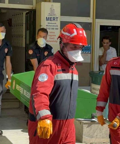 Kayıp yaşlı adam asansör boşluğunda ölü bulundu
