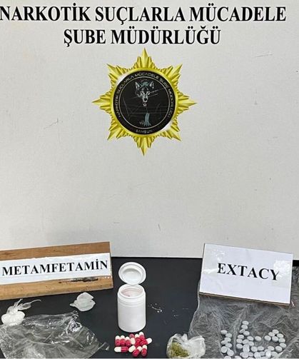 Uyuşt*urucu operasyonunda zehir tacirlerine darbe