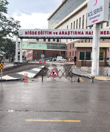 Niğde’de hastane acil girişlerinde geçici düzenleme