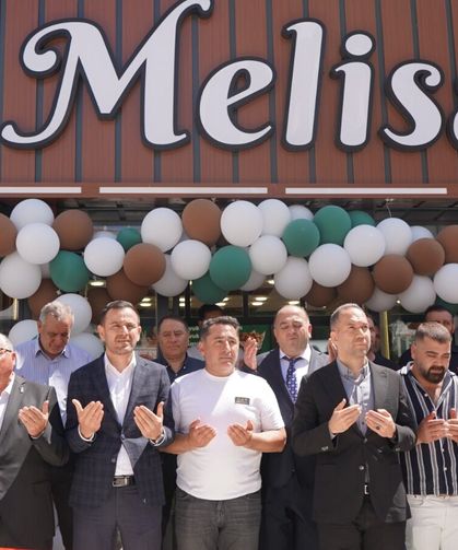 Melisa Döner ikinci şubesini hizmete açtı