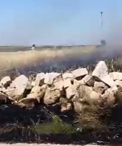Çarıklı Köyü'nde ekin yangını