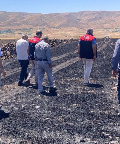 Küle dönen 70 dönümlük ekili alanda hasar tespit çalışmaları