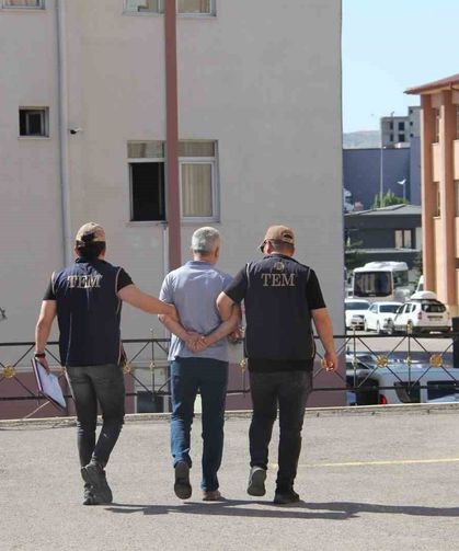 Sivas'ta firari FETÖ hükümlüsü yakalandı