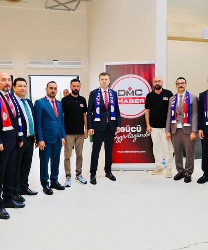 Vali Akmeşe ve protokol üyelerinden DMC Haber standına ziyaret