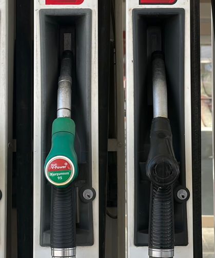Gece yarısı tabelalar değişecek: Motorine bir zam daha