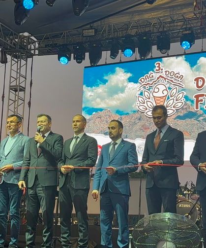 Niğde'de Dağ, Doğa ve Dondurma Festivali kapılarını açtı