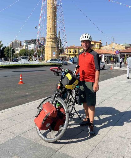 13 yıllık bisiklet tutkunu, en büyük hayali için dünyayı pedallayacak