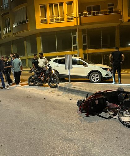 Niğde’de motosiklet ile otomobil çarpıştı: 1 yaralı