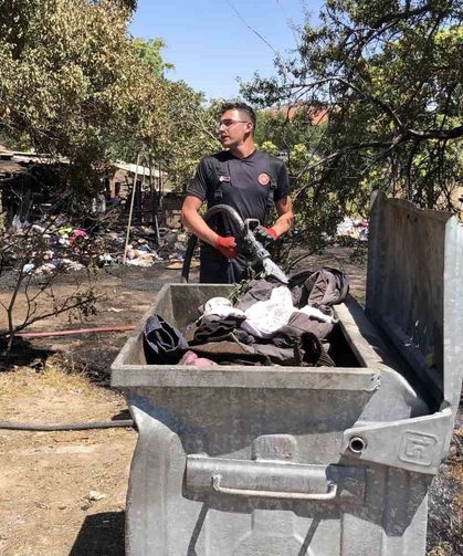 Konya'da evlerin bitişiğinde yangın paniği