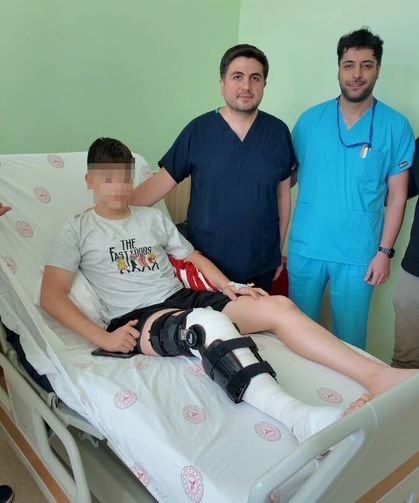 Niğde’de çocuk hastaya özel ön çapraz bağ ameliyatı