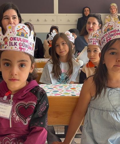 Uyum haftası başladı okul sıraları şenlendi