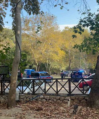 Ailesiyle piknikteyken tüfekle vurulan genç kız hayatını kaybetti