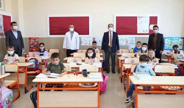 Niğde’de 72 bin 19 öğrenci yüz yüze eğitime başladı