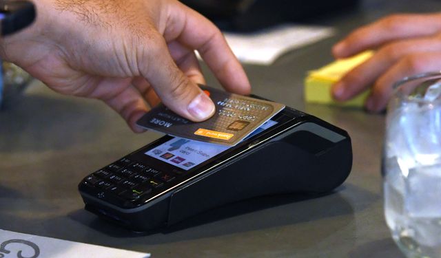 Kredi kartı sayısı arttıkça takip altına alınan sayısı katlanıyor