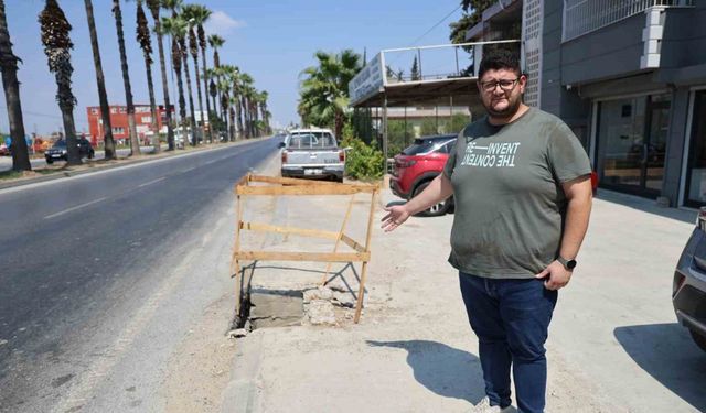 Hırsız Etrafı Kolladı Sonra Mazgalı Böyle Çaldı. İşte O Anlar