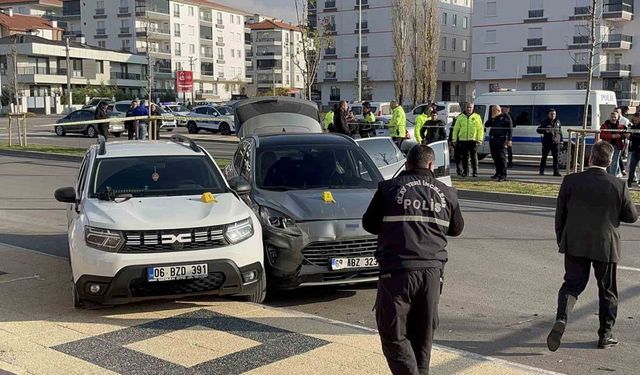 Bisiklet Yüzünden Çıkan Kavgada 1 Polis ve 3 Kişi Yaralandı