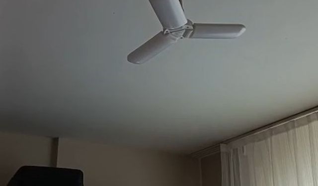 Depremle gözünü açtı