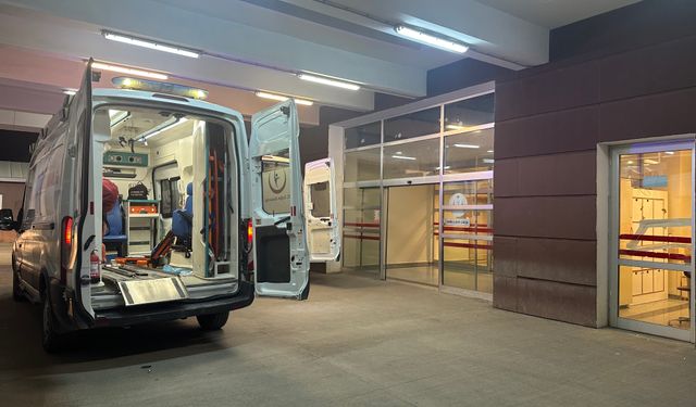Çöp atma meselesi döner bıçaklı kavgaya dönüştü