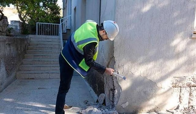 Çekiçle 5 dakikada karar devri bitti