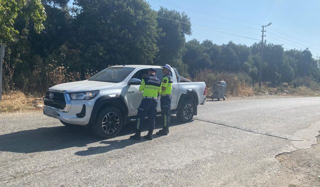 Jandarma ekiplerinden şok trafik uygulaması