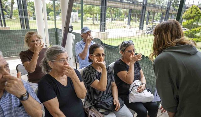 Yaşlılara doğru solunumun önemi anlatıldı