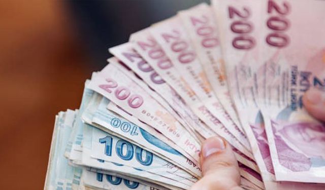 Zamlı emekli ve memur maaşı 2025 ne kadar oldu? İşte o tablo