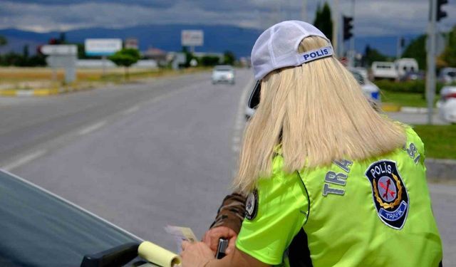 2 bin 842 araç sürücüsüne ceza yazıldı