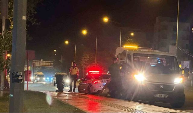 Direğe çarpan motosikletin sürücüsü ağır yaralandı