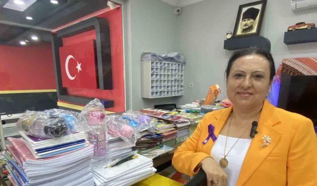 "İhtiyaç köşesi" öğrenci ve velilerin yüzünü güldürüyor