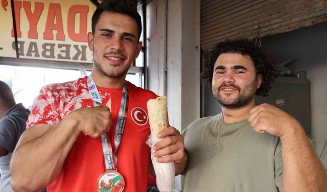 Kebap tezgahından dünya kürsüsüne