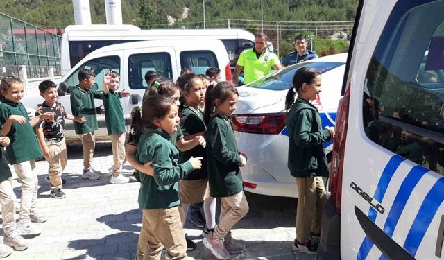 Öğrencilere polis sevgisi aşılandı
