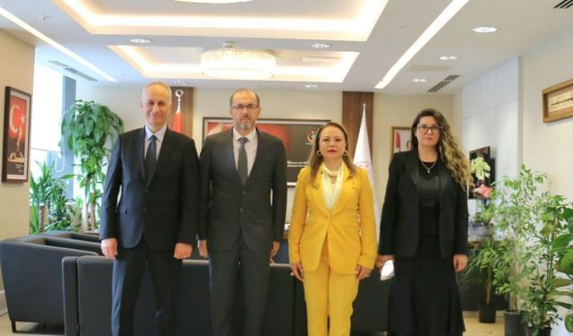 Sağlık turizminde iş birliği görüşmesi