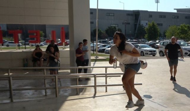 Son dakikaya kalanlar saniyelerle yarıştı