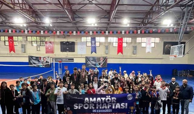 104 sporcu Amatör Spor Haftası’nda kıyasıya yarıştı