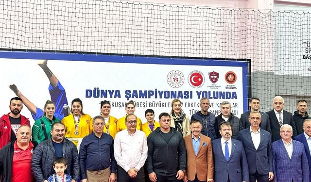 Niğdeli Sporcu Karaağaç’tan bronz madalya