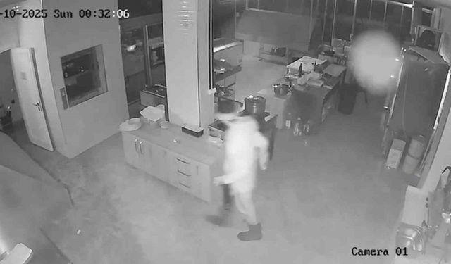 Bir ilçe bu kişinin peşinde