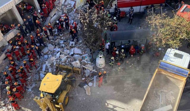 Çöken binadaki eczacı: "Belki enkaz altında biz de kalmış olacaktık"