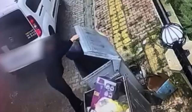 Çöp konteyneri içinde uyu *şturucu teslimatı kameraya yansıdı