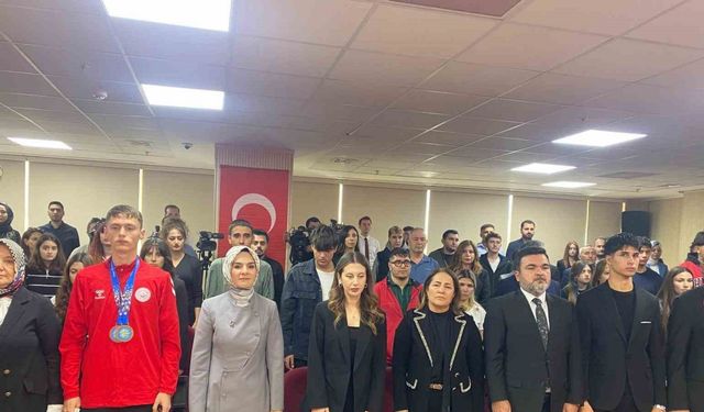 Devlet korumasındaki 742 genç kamu kurumlarına atandı