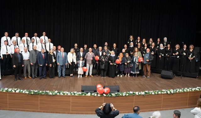 Dünya Yaşlılar Günü Başiskele’de coşkuyla kutlandı