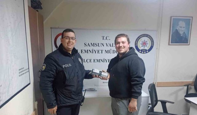 Kayıp cüzdan sahibine ulaştırıldı