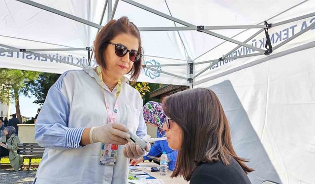 Mobil ekipler vatandaşları sigara bırakmaya teşvik ediyor