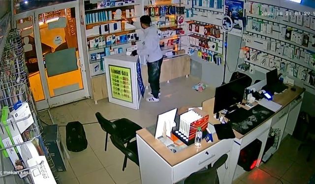 Telefoncuya girip elektronik cihazları çalan hırsız tutuklandı
